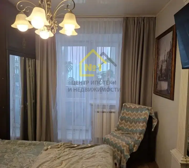 Продаётся 4-комнатная квартира, 78.3 м²