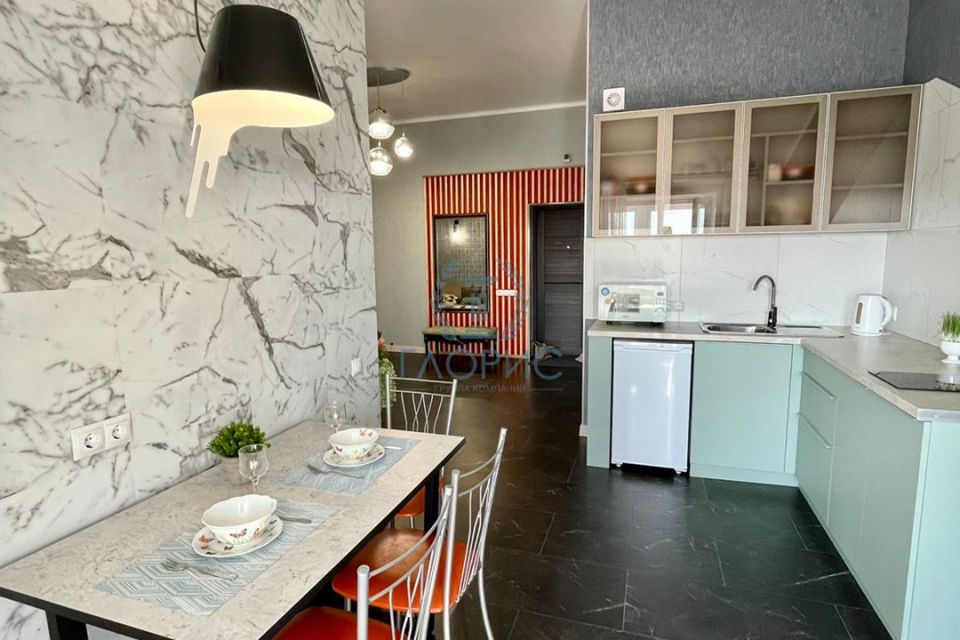 Продаётся 1-комнатная квартира, 49.2 м²