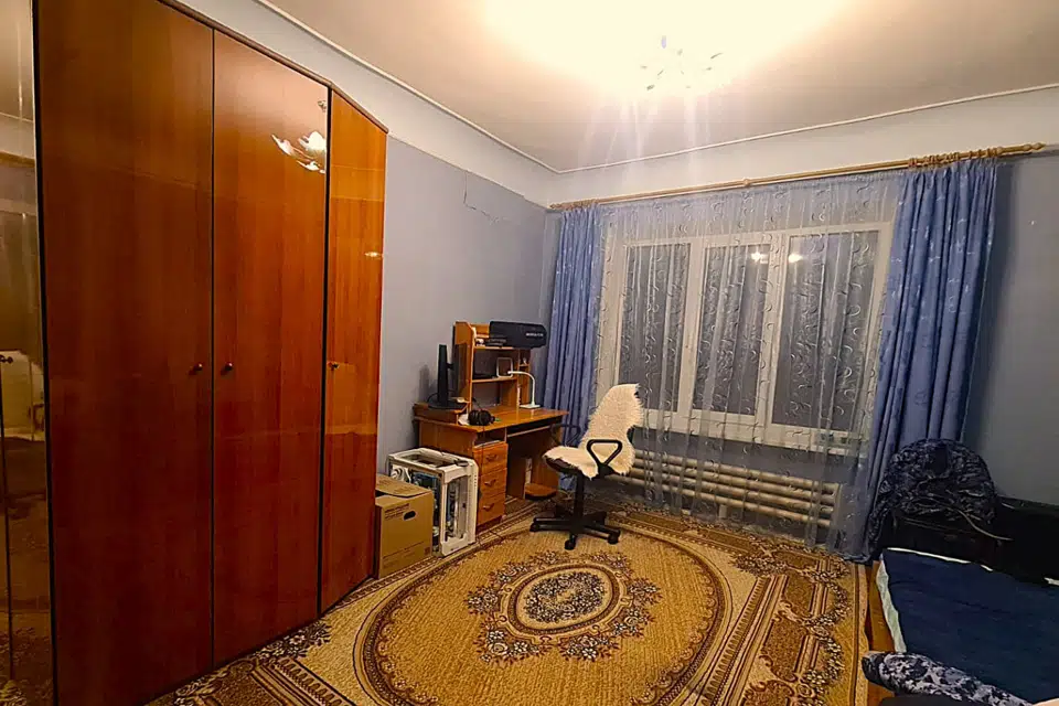 Продаётся 3-комнатная квартира, 70 м²