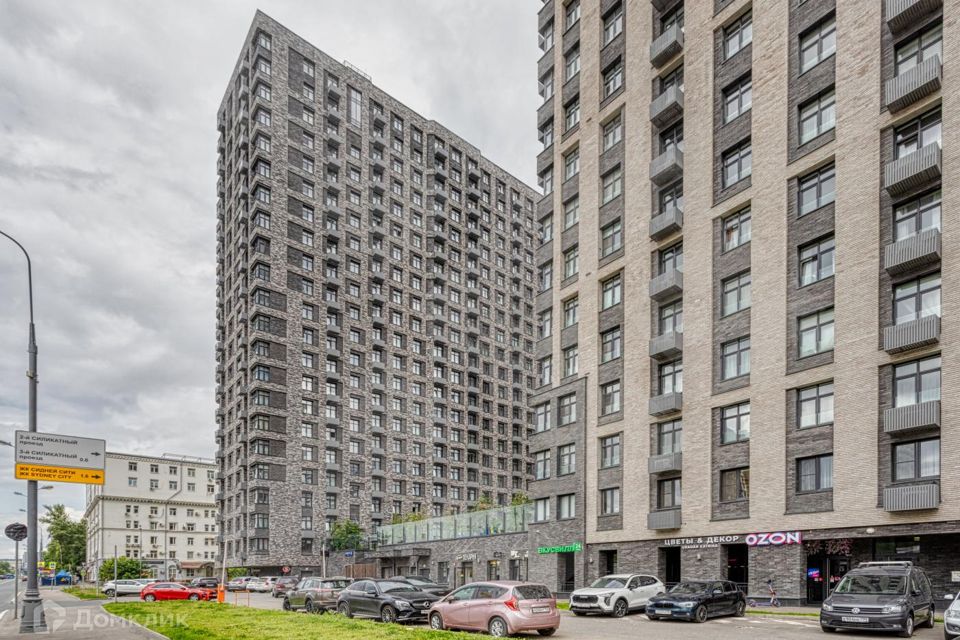 Продаётся 4-комнатная квартира, 93 м²