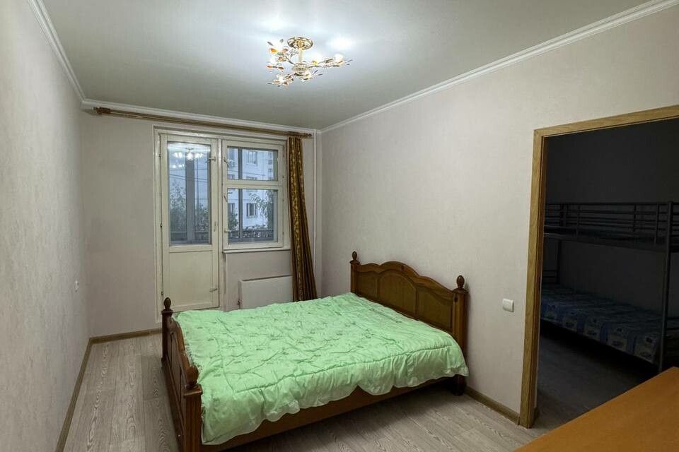 Сдаётся 3-комнатная квартира, 72 м²