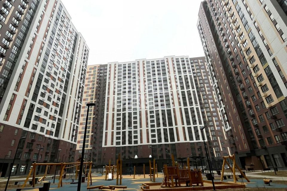 Продаётся 2-комнатная квартира, 57 м²