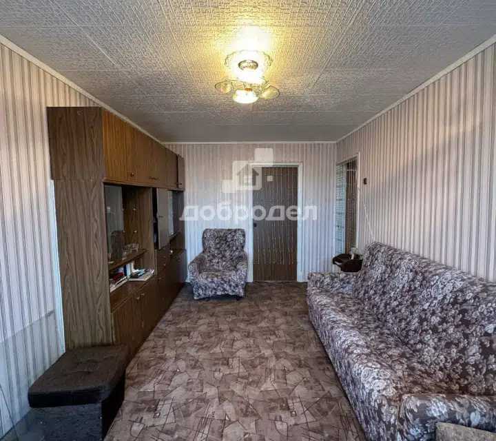 Продаётся 3-комнатная квартира, 56 м²