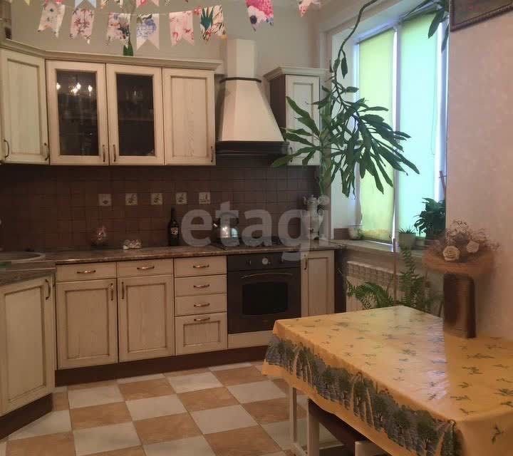 Продаётся 1-комнатная квартира, 44.1 м²