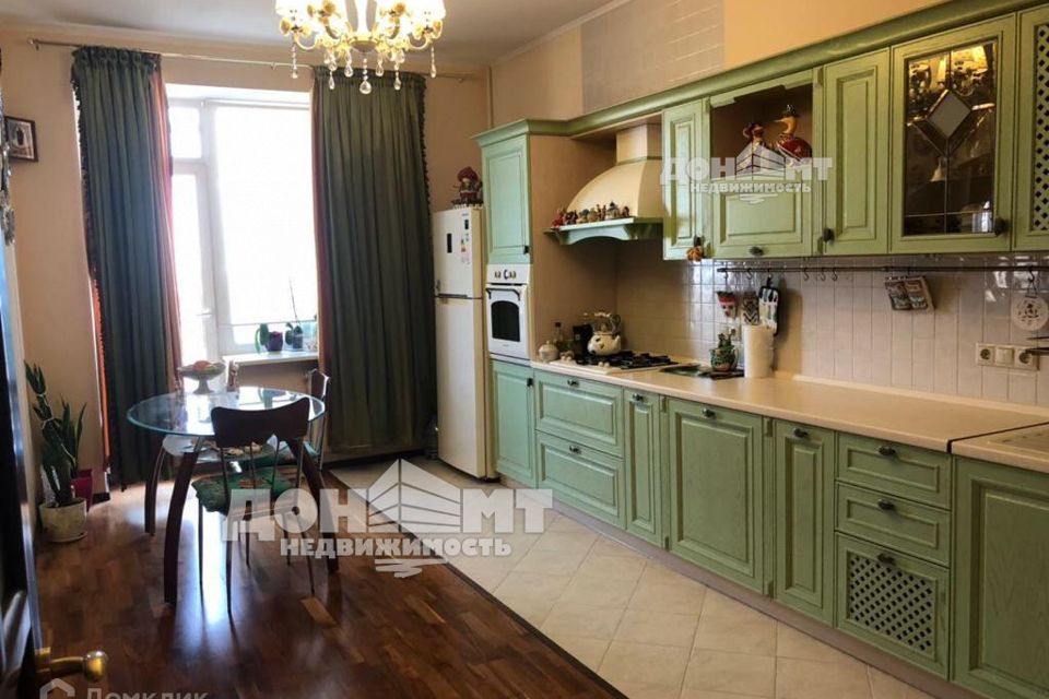 Сдаётся 2-комнатная квартира, 88 м²