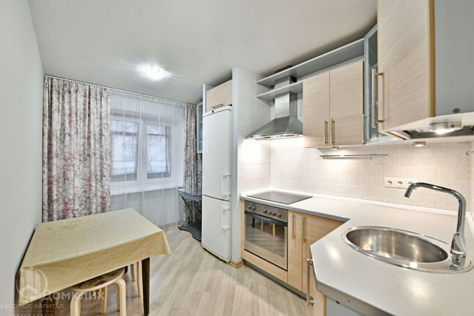 Сдаётся 1-комнатная квартира, 39 м²