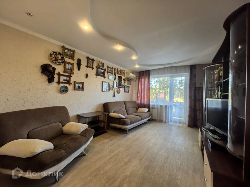 Продаётся 3-комнатная квартира, 60.2 м²