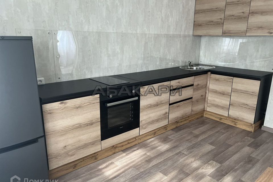 Сдаётся 2-комнатная квартира, 56 м²