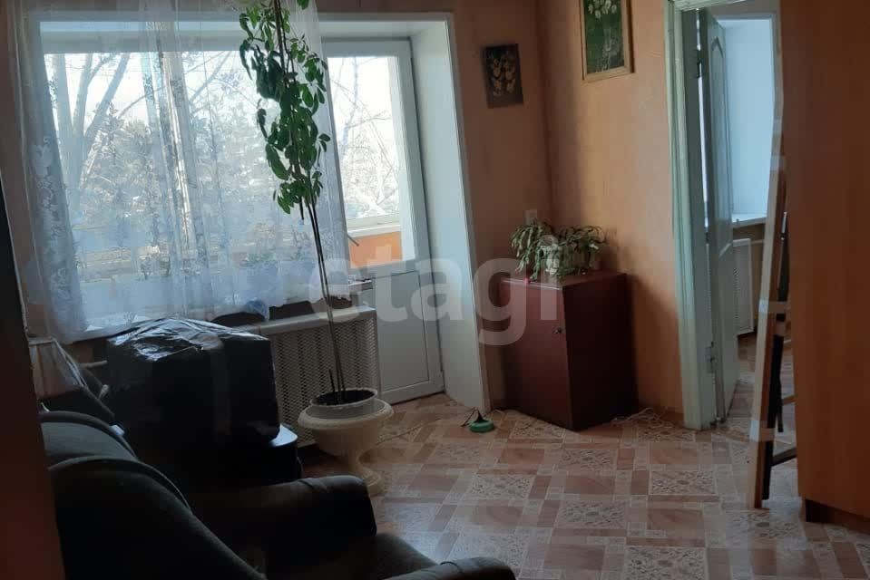 Продаётся 2-комнатная квартира, 43.8 м²