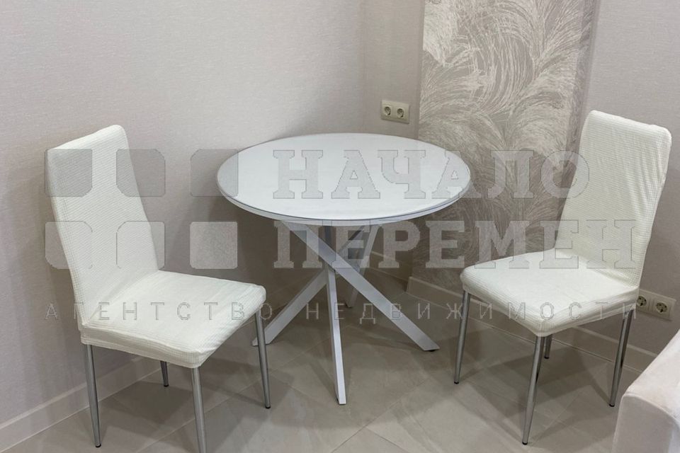 Сдаётся 1-комнатная квартира, 40 м²