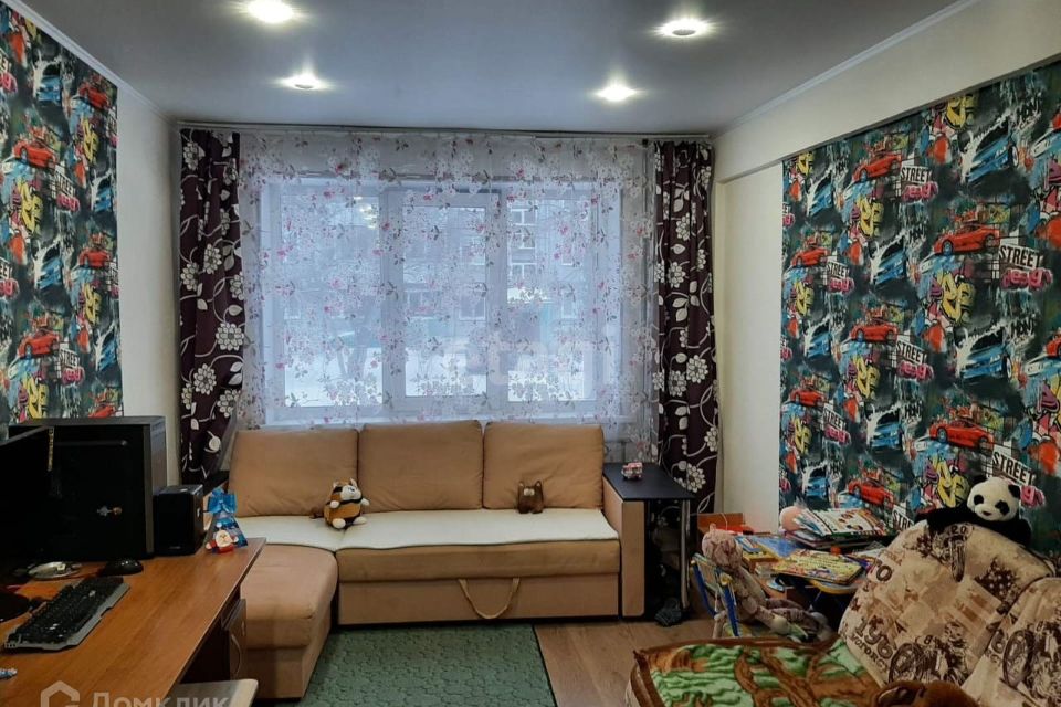 Продаётся 3-комнатная квартира, 63.7 м²