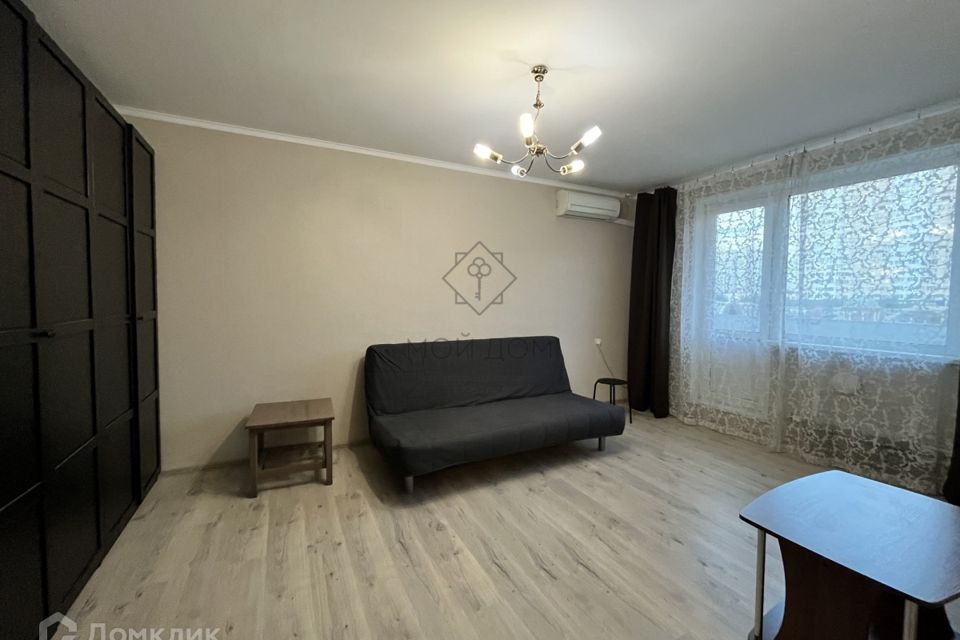 Сдаётся 1-комнатная квартира, 39 м²