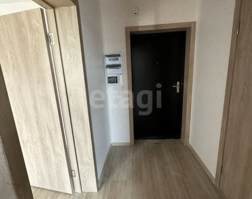 Продаётся 1-комнатная квартира, 38.4 м²