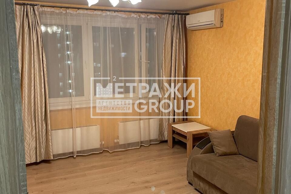 Сдаётся 1-комнатная квартира, 40 м²