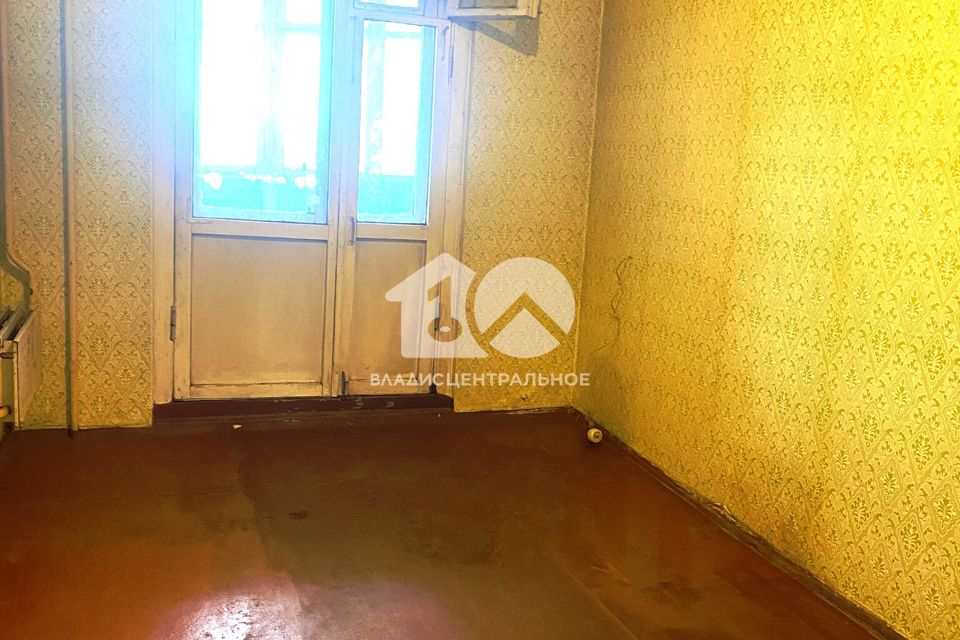 Продаётся 3-комнатная квартира, 58.3 м²