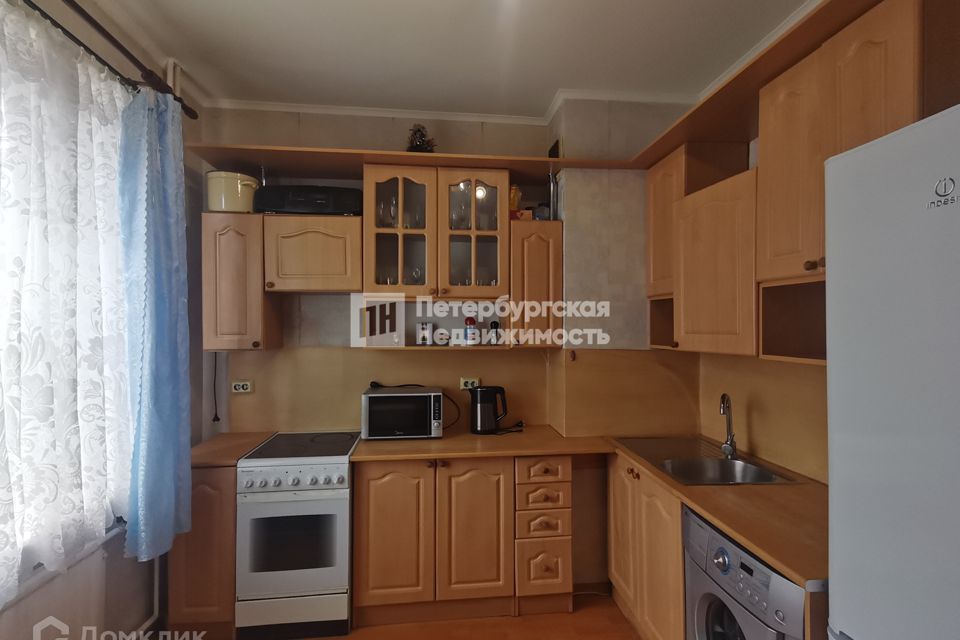 Продаётся 1-комнатная квартира, 40.4 м²