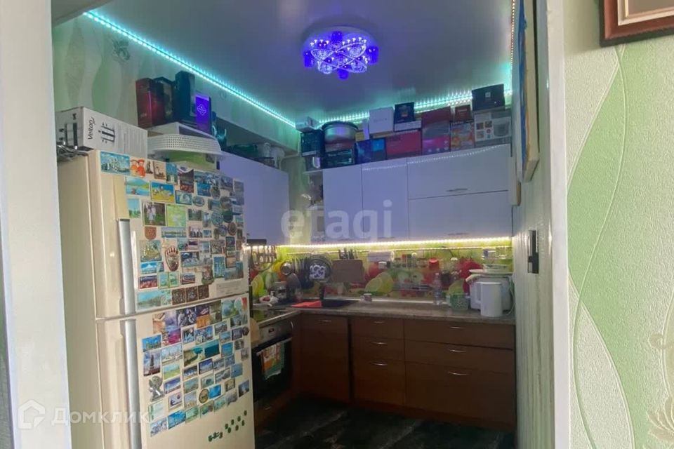 Продаётся 4-комнатная квартира, 81.2 м²