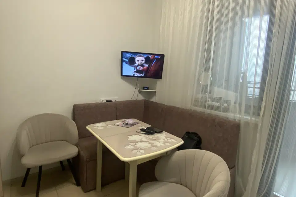 Продаётся 1-комнатная квартира, 41 м²