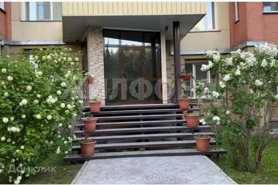 Продаётся 3-комнатная квартира, 93.2 м²