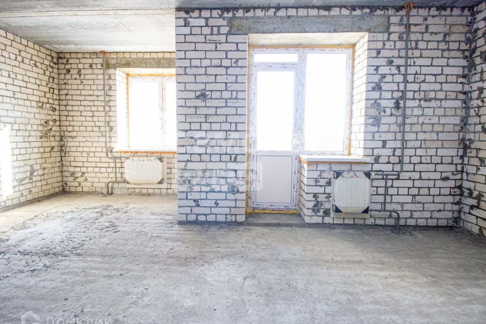 Продаётся 1-комнатная квартира, 42 м²