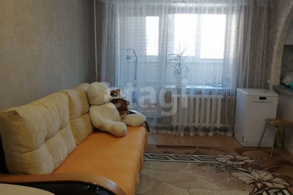 Продаётся 1-комнатная квартира, 35.8 м²