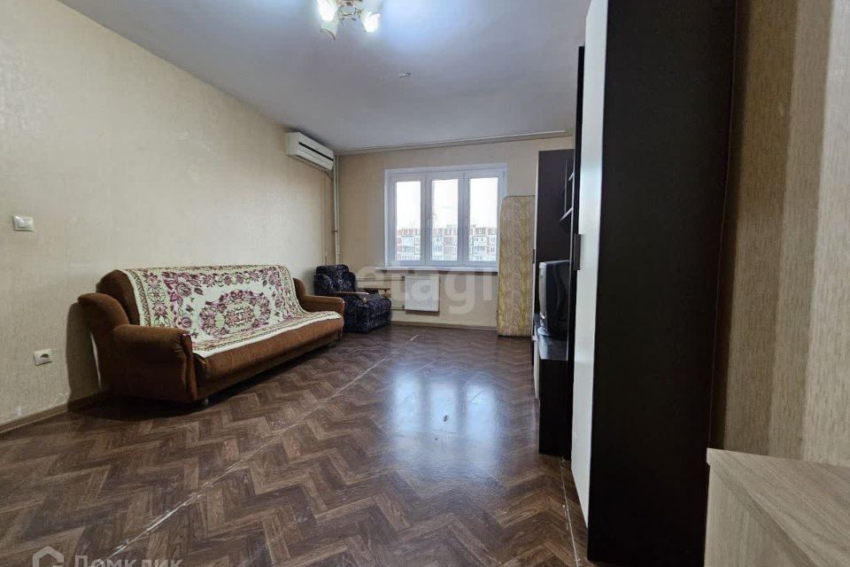 Продаётся 1-комнатная квартира, 39.5 м²