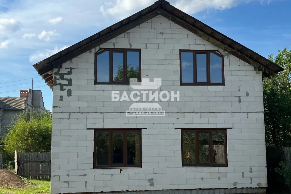 Продаётся 2-этажный дом, 120 м²