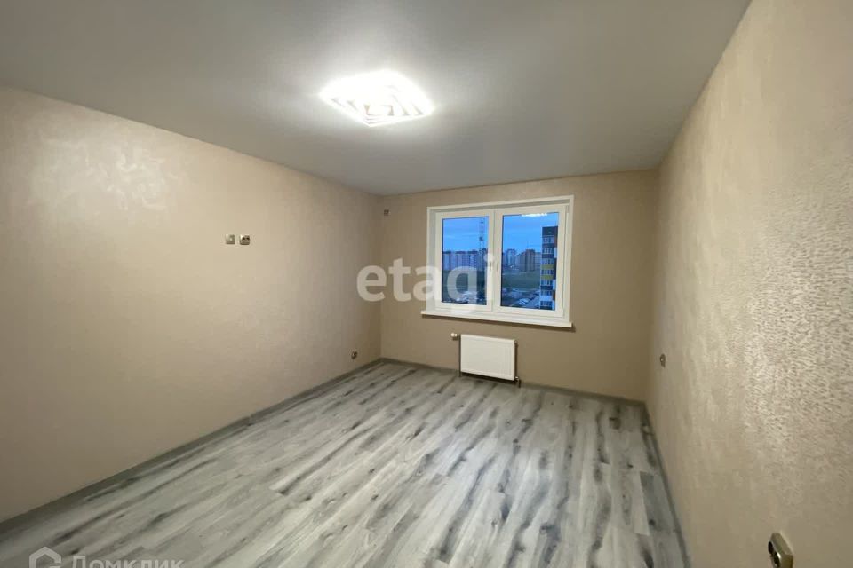 Продаётся 1-комнатная квартира, 40.8 м²