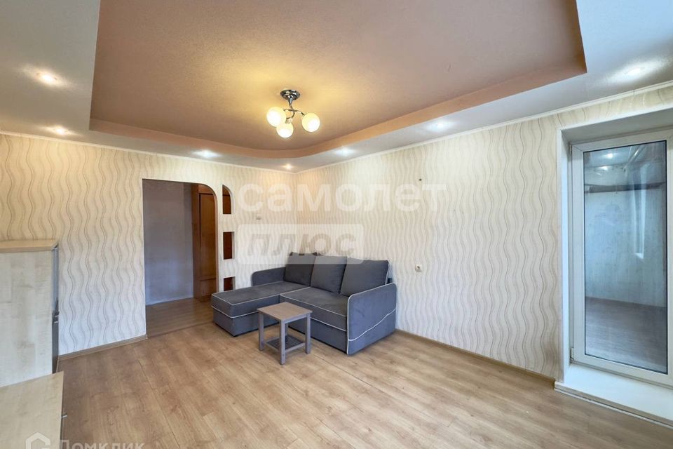 Продаётся 2-комнатная квартира, 49.2 м²