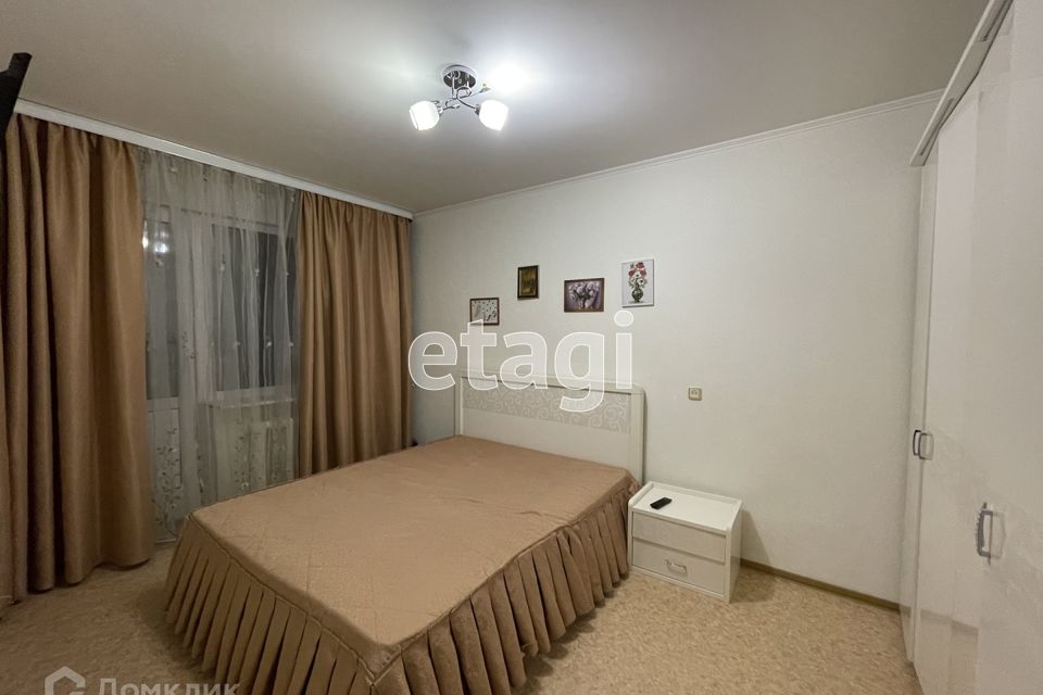 Сдаётся 2-комнатная квартира, 54 м²