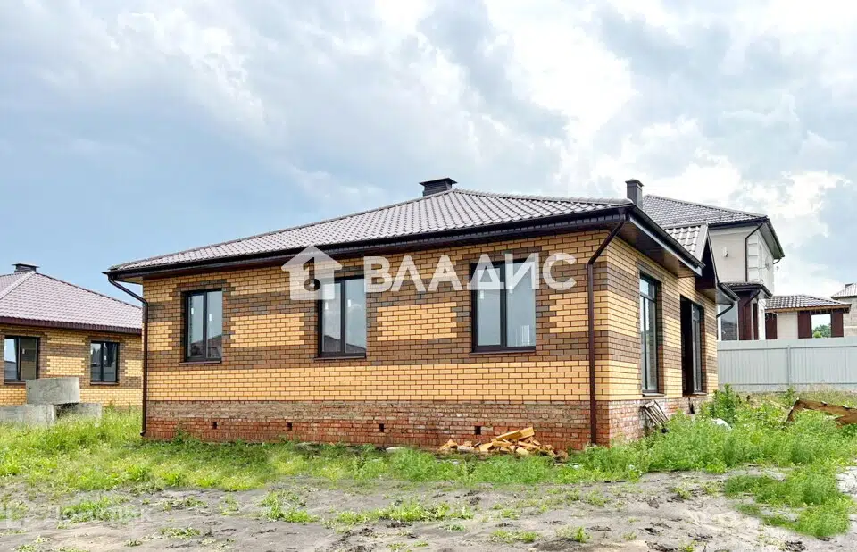 Продаётся 1-этажный дом, 100 м²