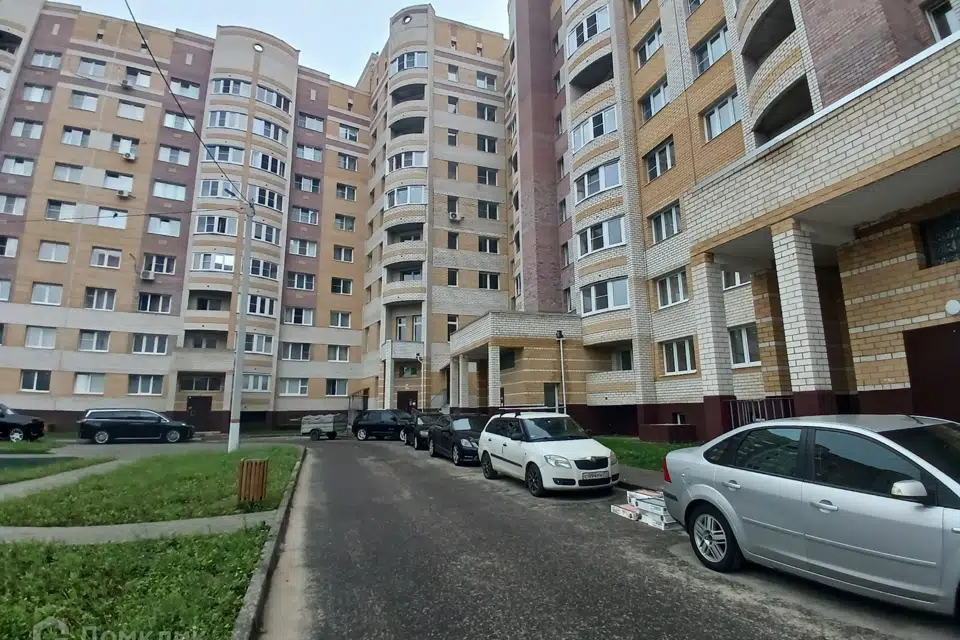 Продаётся 2-комнатная квартира, 56 м²