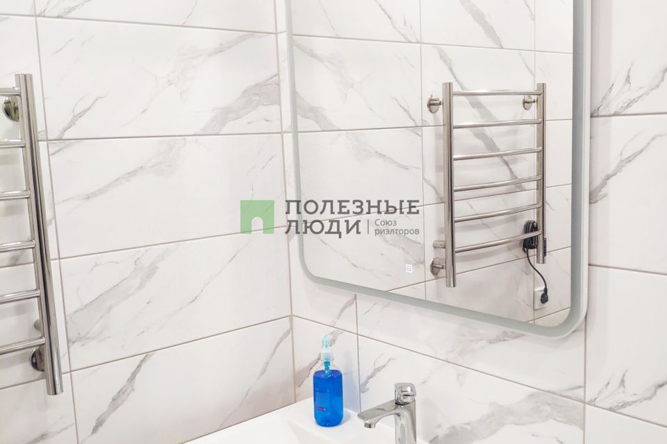 Сдаётся 1-комнатная квартира, 42 м²