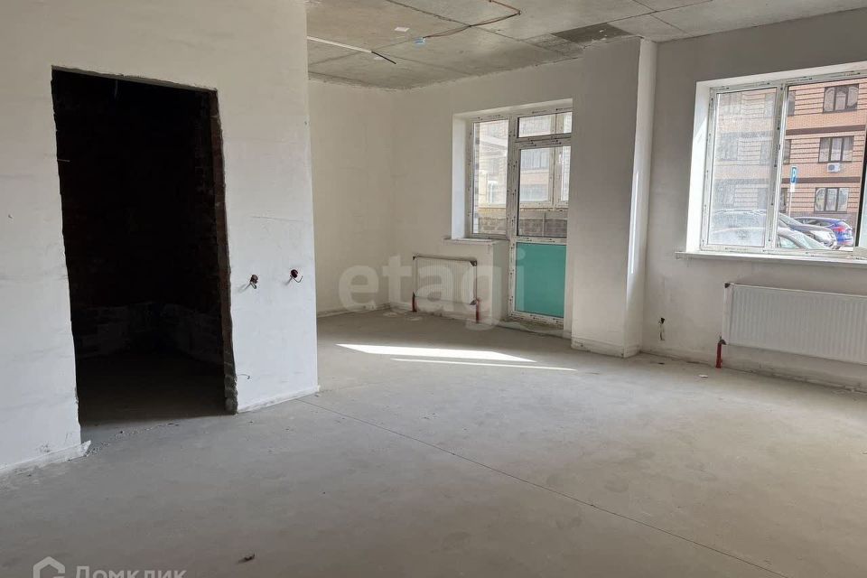Продаётся 1-комнатная квартира, 42 м²