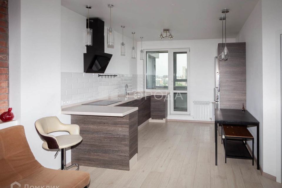 Продаётся 3-комнатная квартира, 63.5 м²