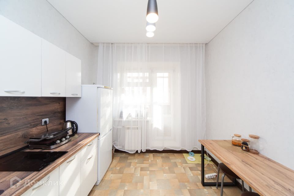 Продаётся 2-комнатная квартира, 56.5 м²