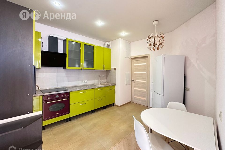 Сдаётся 3-комнатная квартира, 90 м²