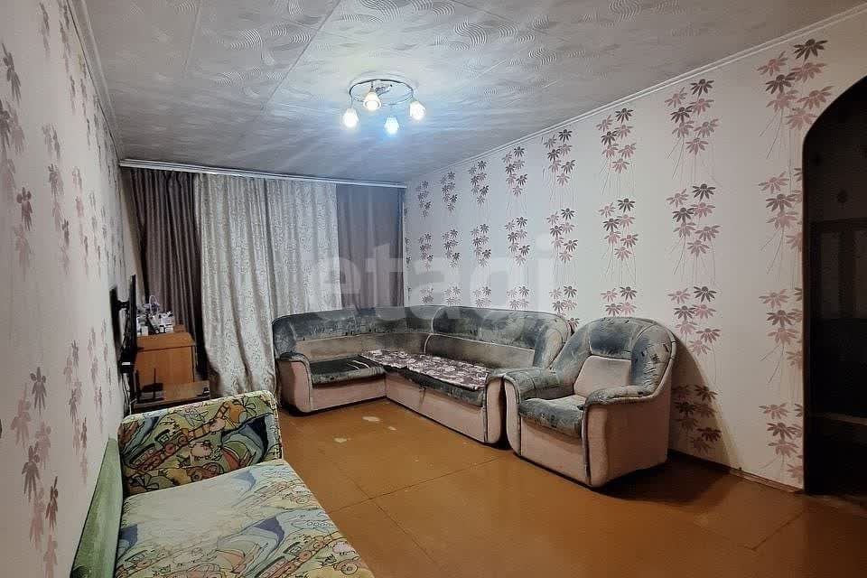 Продаётся 2-комнатная квартира, 43.8 м²