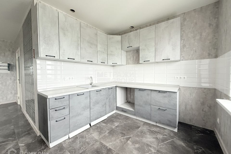 Продаётся 2-комнатная квартира, 56.6 м²