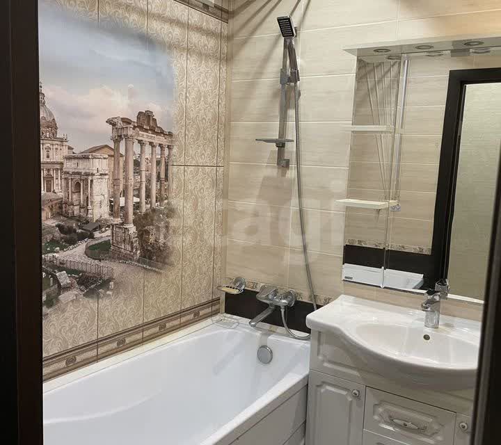 Продаётся 2-комнатная квартира, 50.5 м²