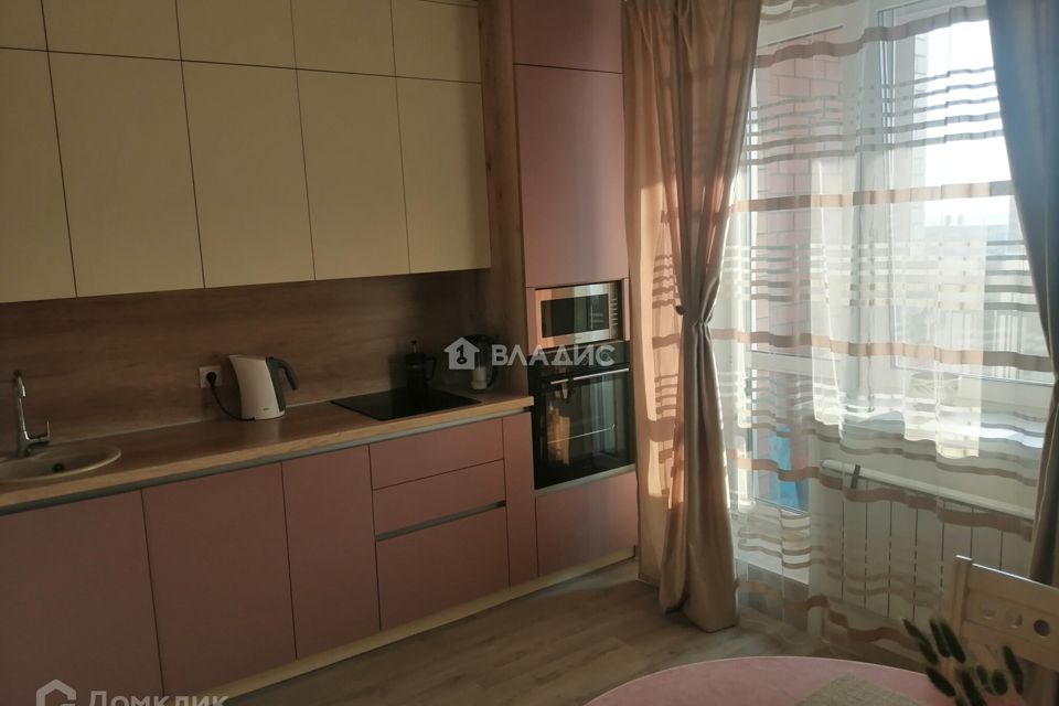 Продаётся 1-комнатная квартира, 40.7 м²