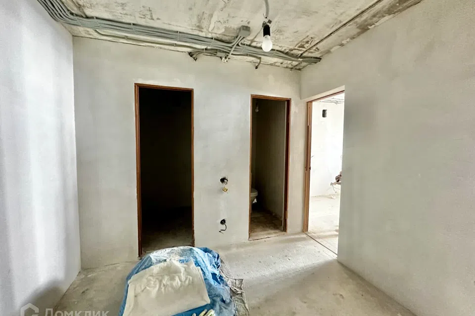 Продаётся 1-комнатная квартира, 46.3 м²