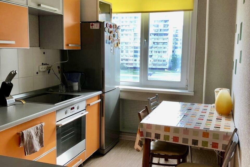 Продаётся 2-комнатная квартира, 43.6 м²