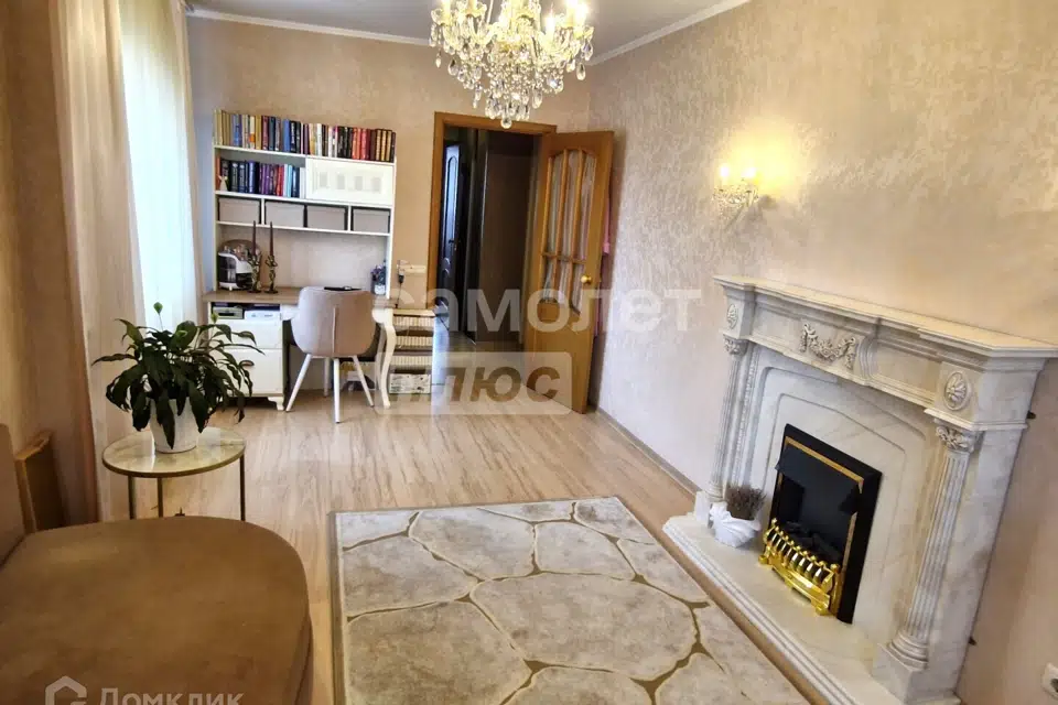 Продаётся 3-комнатная квартира, 63.2 м²