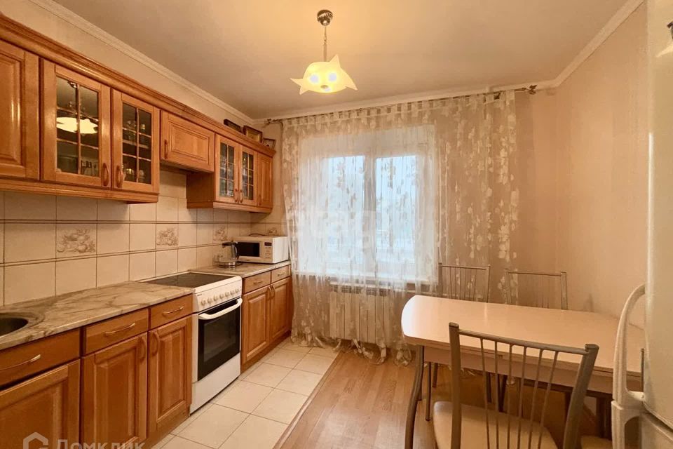 Продаётся 2-комнатная квартира, 70.6 м²