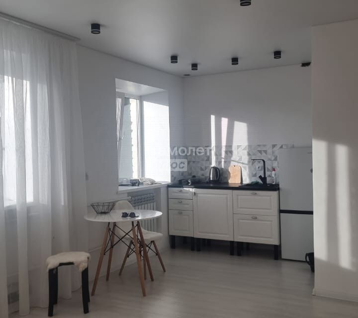 Продаётся 2-комнатная квартира, 54.8 м²