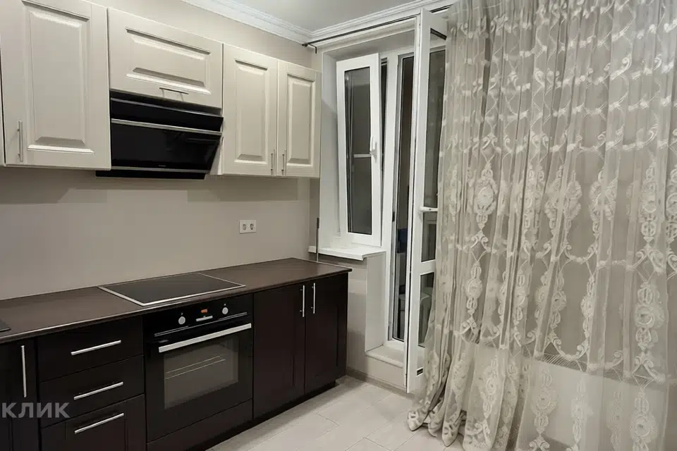 Продаётся 2-комнатная квартира, 56 м²