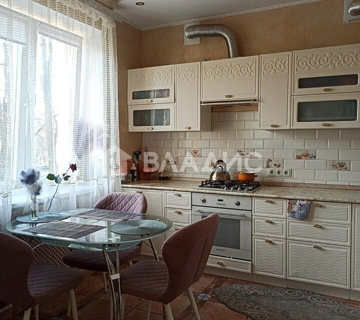 Продаётся 3-комнатная квартира, 81.9 м²