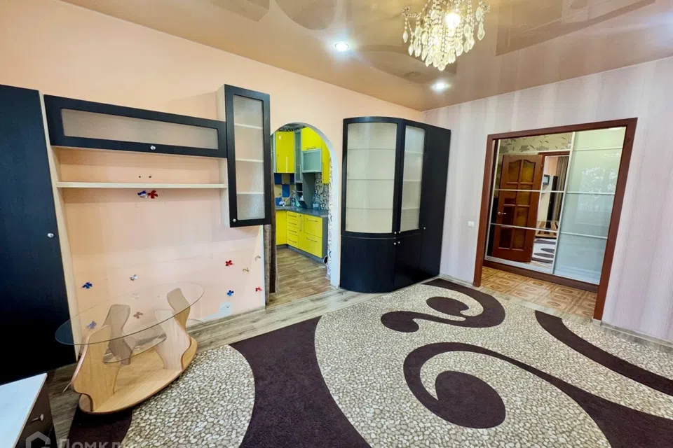 Продаётся 3-комнатная квартира, 72 м²