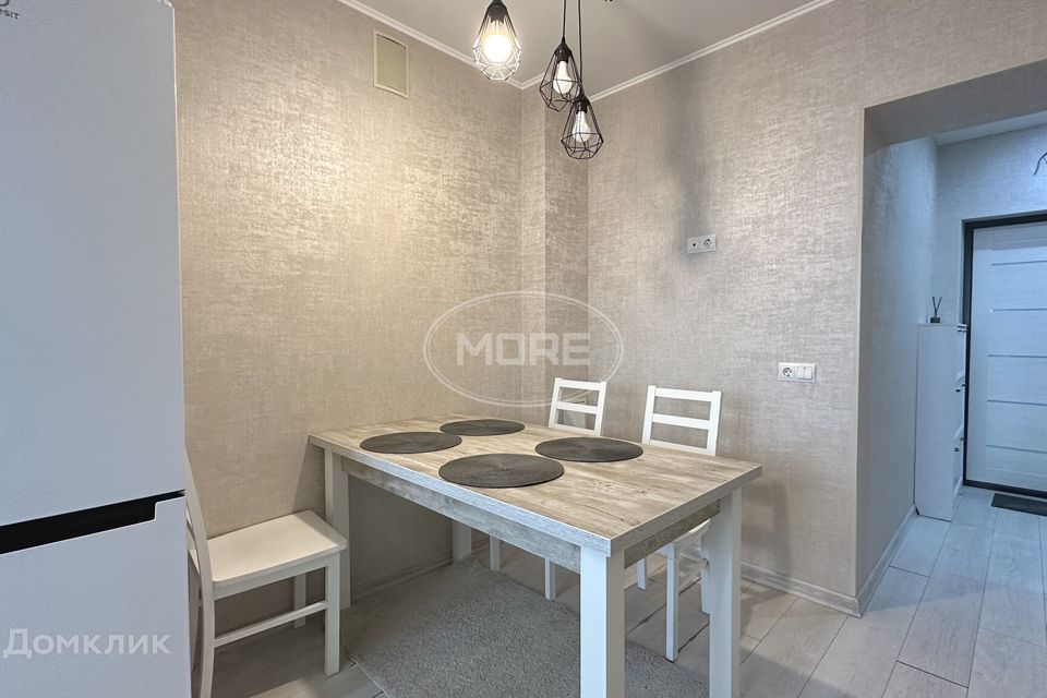 Продаётся 1-комнатная квартира, 37.3 м²